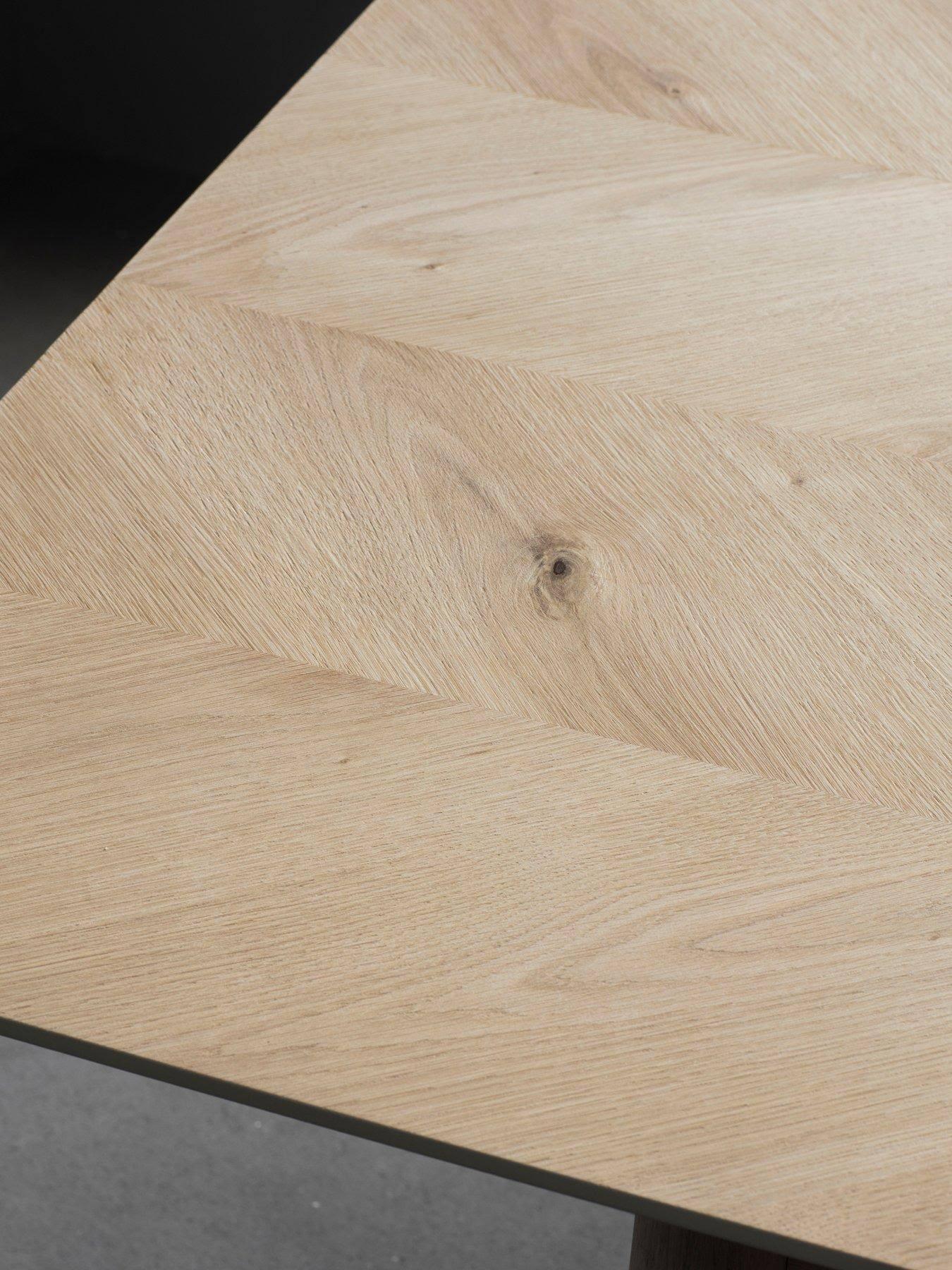 Astley Extending Oak Dining Table - Maison Rêves UK
