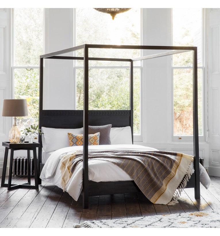 Calvera Boutique 4 Poster 6' SuperKing Bed - Black - Maison Rêves UK