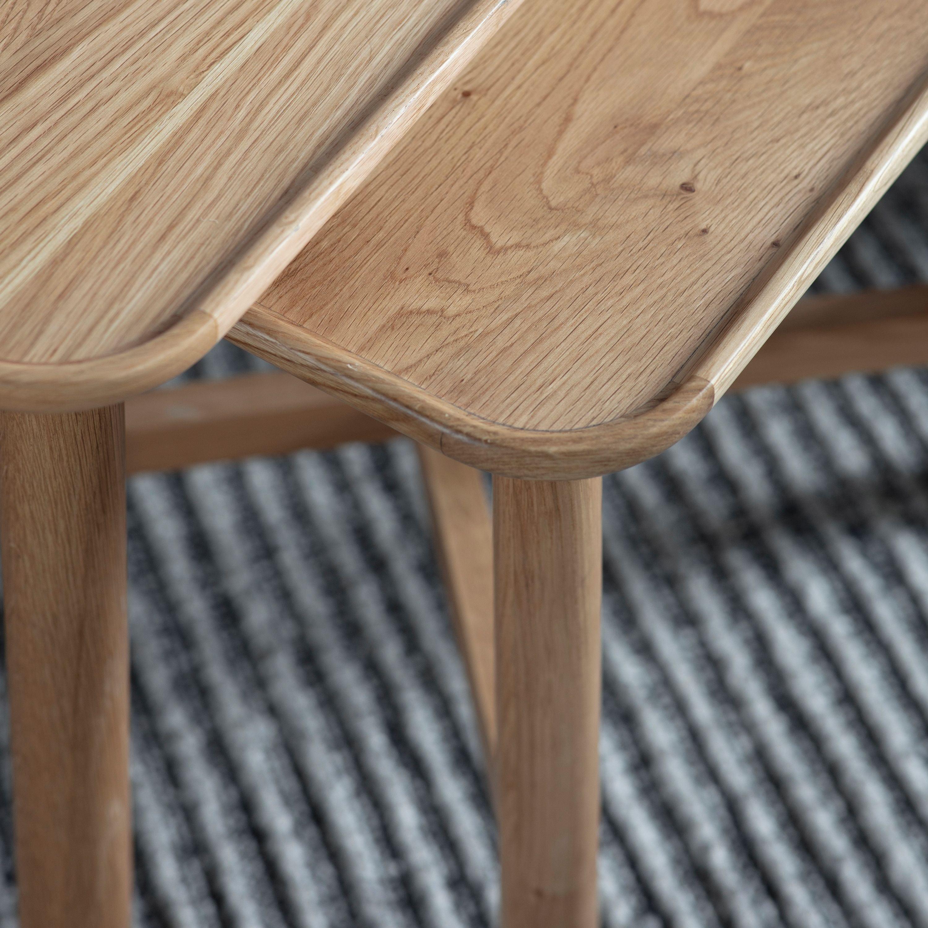 Fernhaven Solid Oak Nest Of 2 Tables - Maison Rêves UK