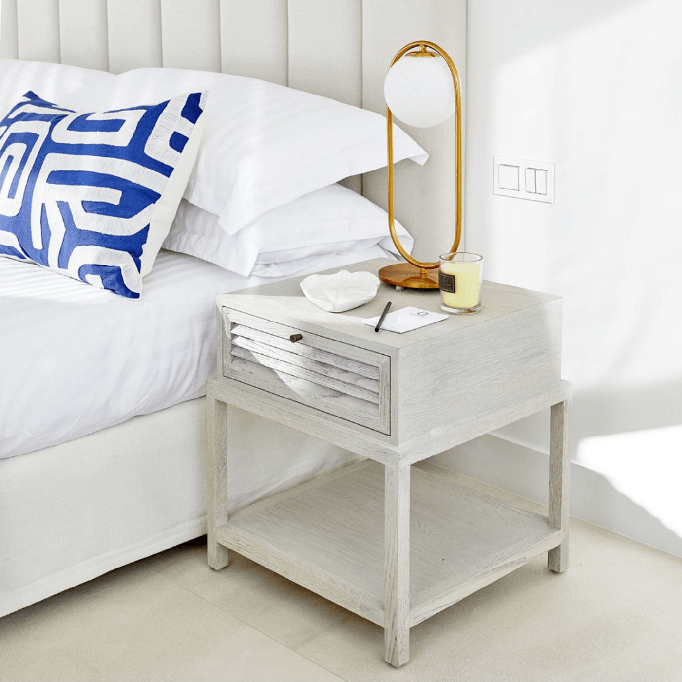 Malaga Off White Oak Bedside Table with Wooden Base - Maison Rêves UK