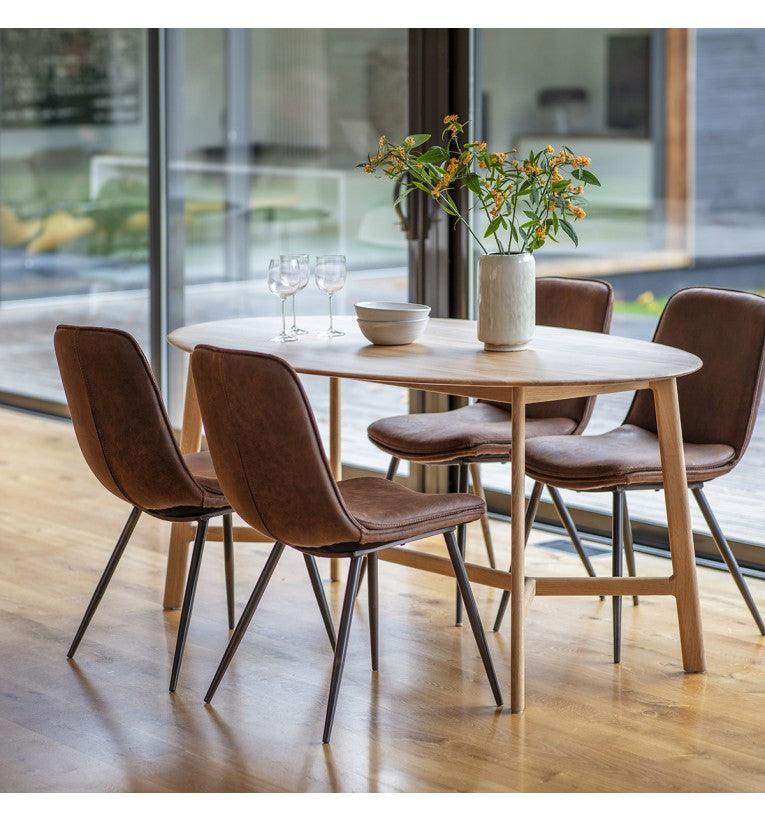 Modera Oval Solid Oak Dining Table - Maison Rêves UK